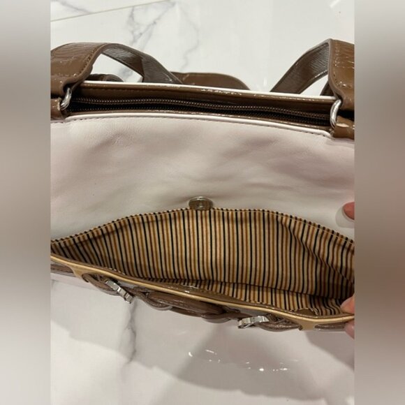 Y2K Italian Design Brown Shoulder Bag Faux Leather Spacious Everyday Handbag - Picture 6 of 12